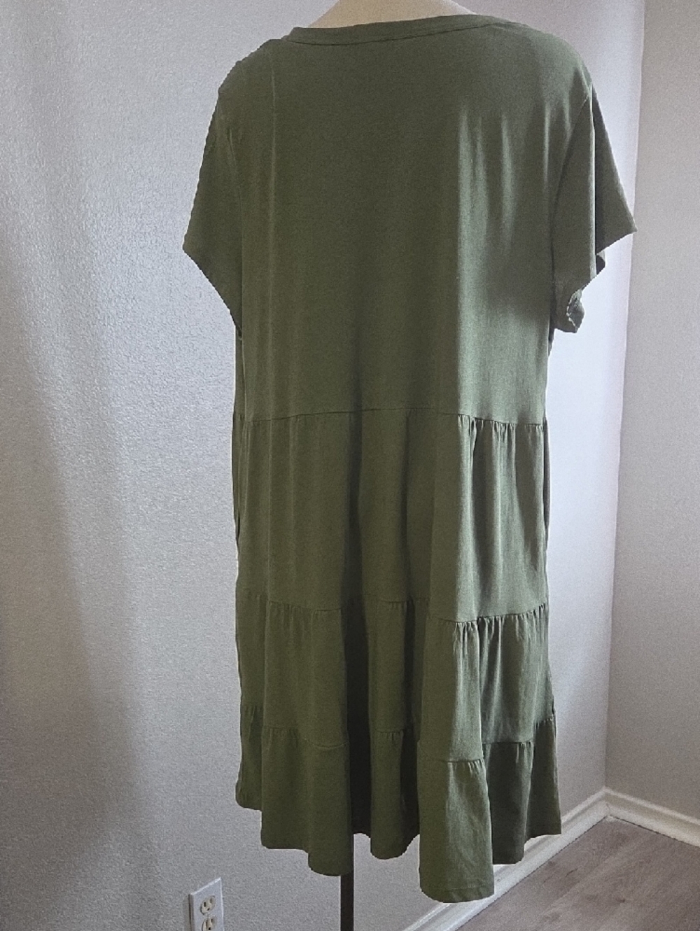 Time and Tru Olive Green Tiered Mini Dress - Picture 3 of 5